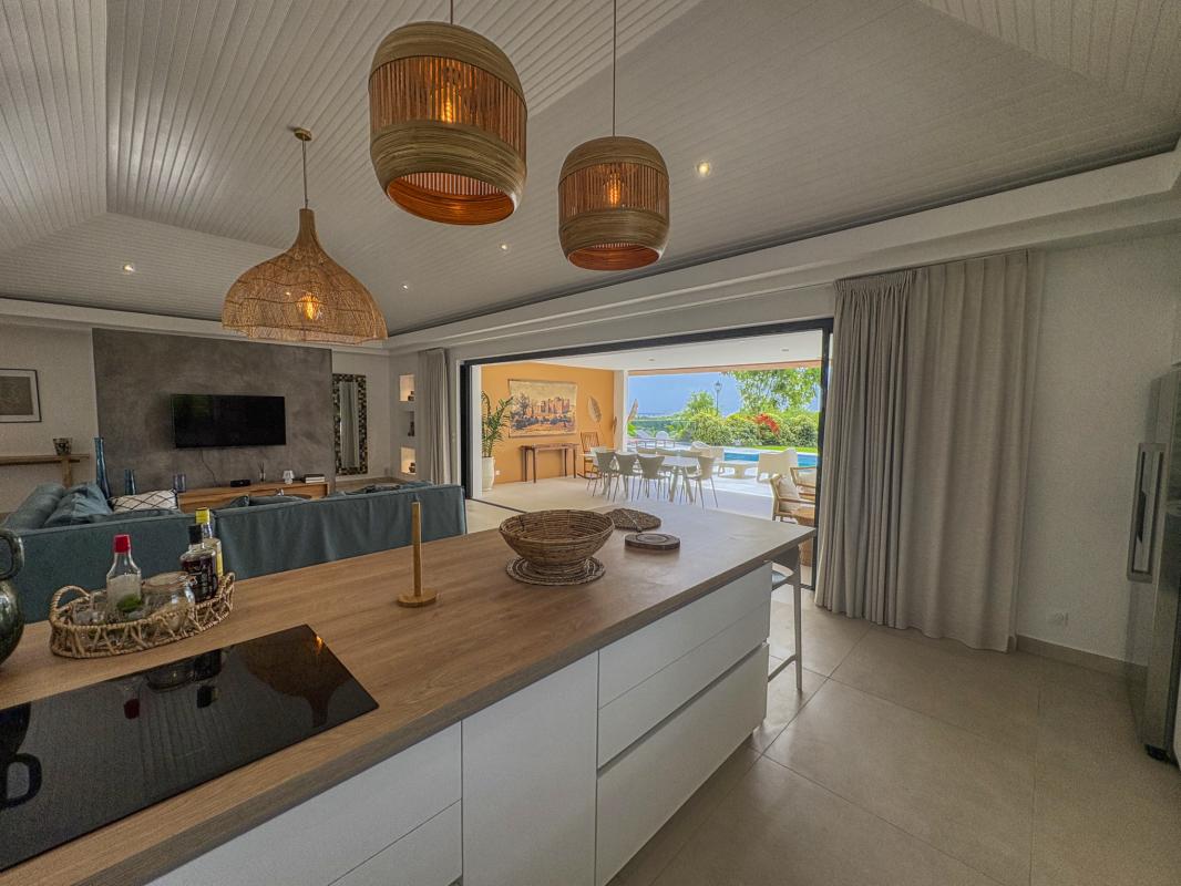 24.Location villa piscine Saint François Guadeloupe_Cuisine